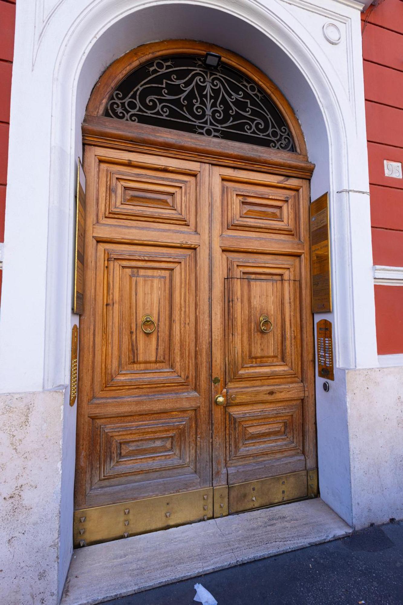 Appartement La Casa Di Vittorio Boutique Ottaviano San Pietro à Rome Extérieur photo